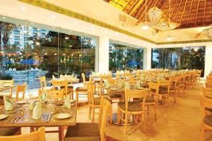La Veranda Restaurant - Grand Park Royal Cozumel All Inclusive Resort